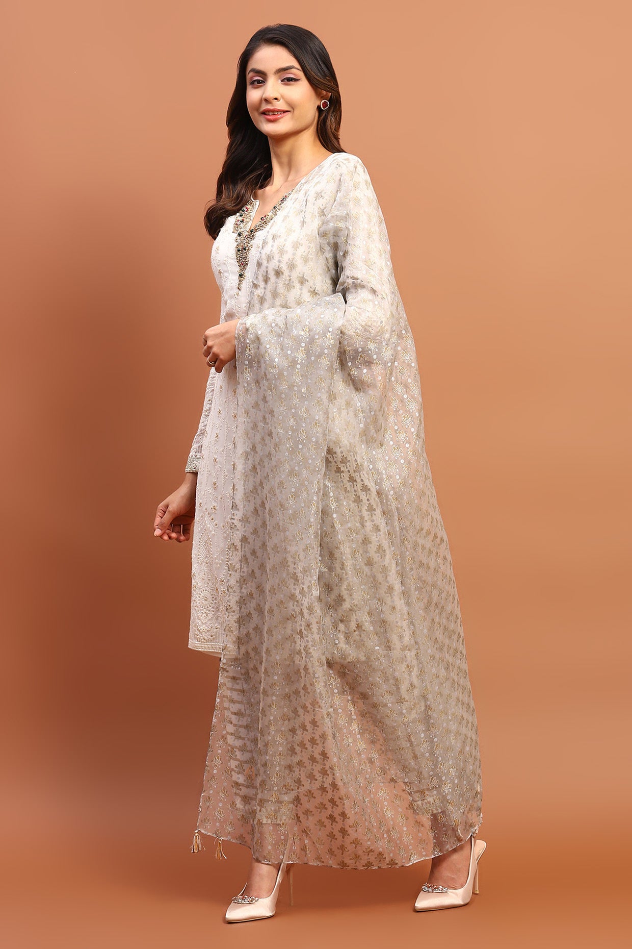 Indian Beautiful Chikankari Work Anarkali Long Gown Kurti Cotton Dress,  Offwhite Luckhnawi Chikankari Dress With Cotton Lining Attached - Etsy |  Indian fashion, Kurti, Long gown