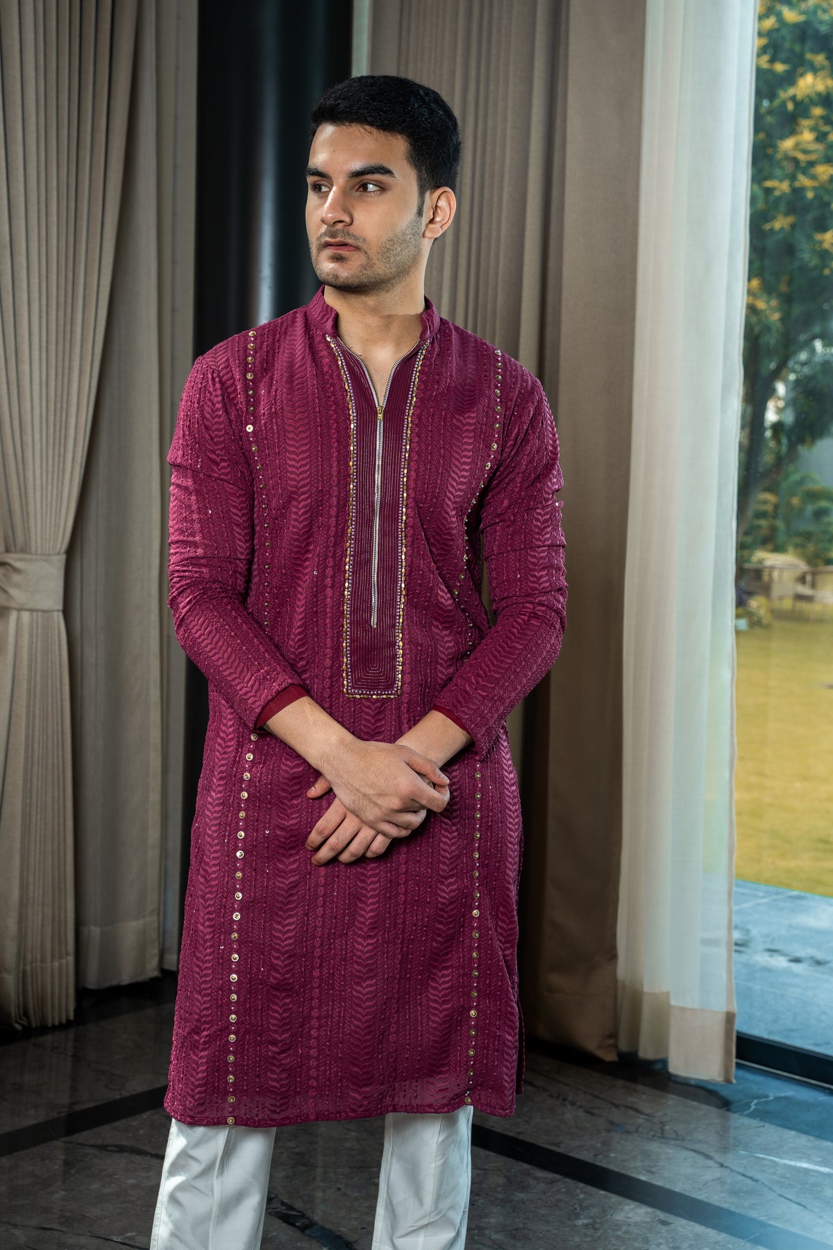 This chikankari kurta